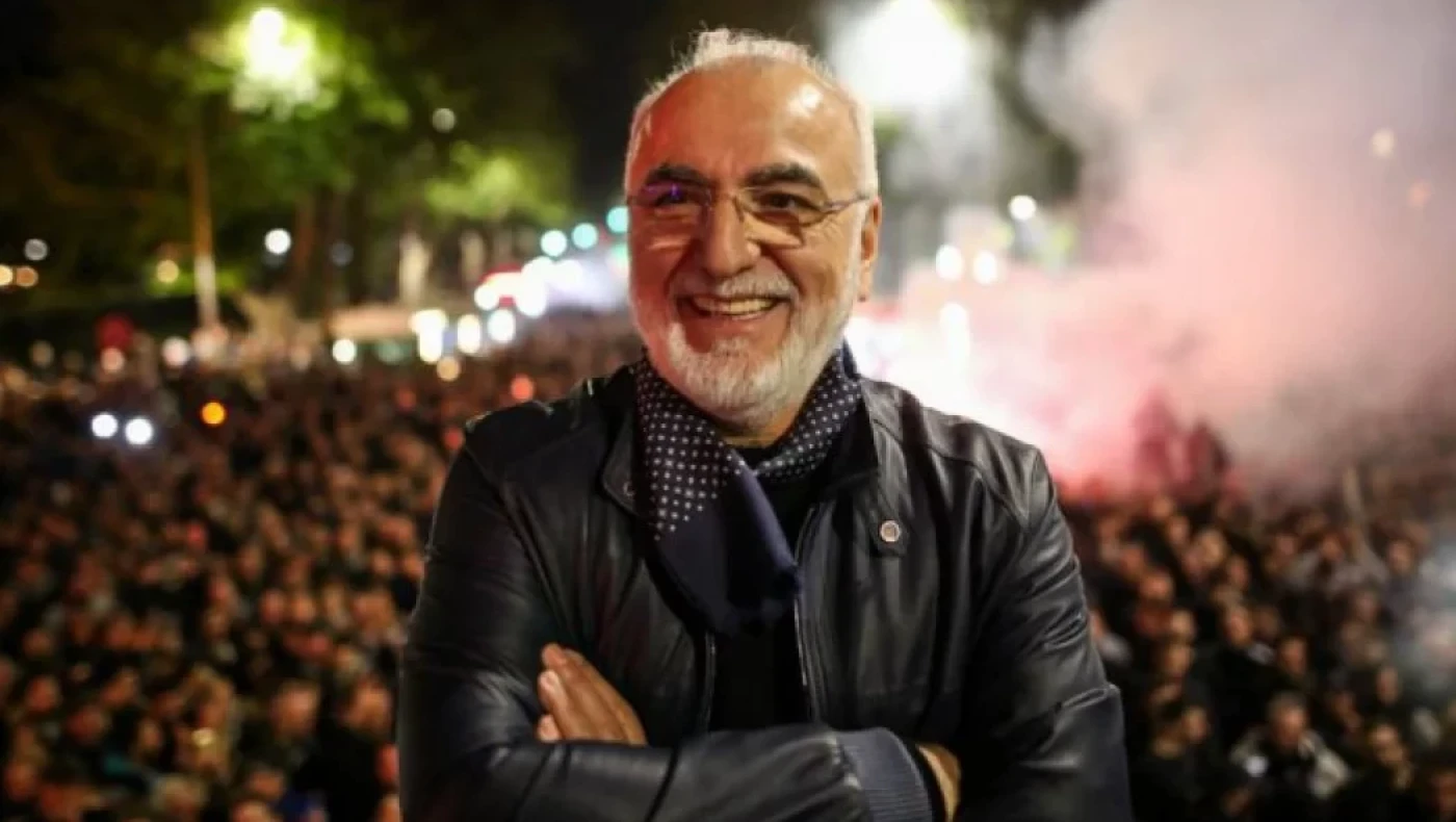 Χριστίνα Σαχινίδου: «Το ασπρόμαυρο κομπολόι του Ιβάν και η αγάπη του για τον Δικέφαλο Αετό»