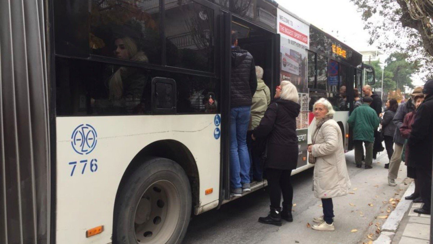 Ανακοινώθηκαν νέα μέτρα για μετακίνηση και μεταφορά επιβατών