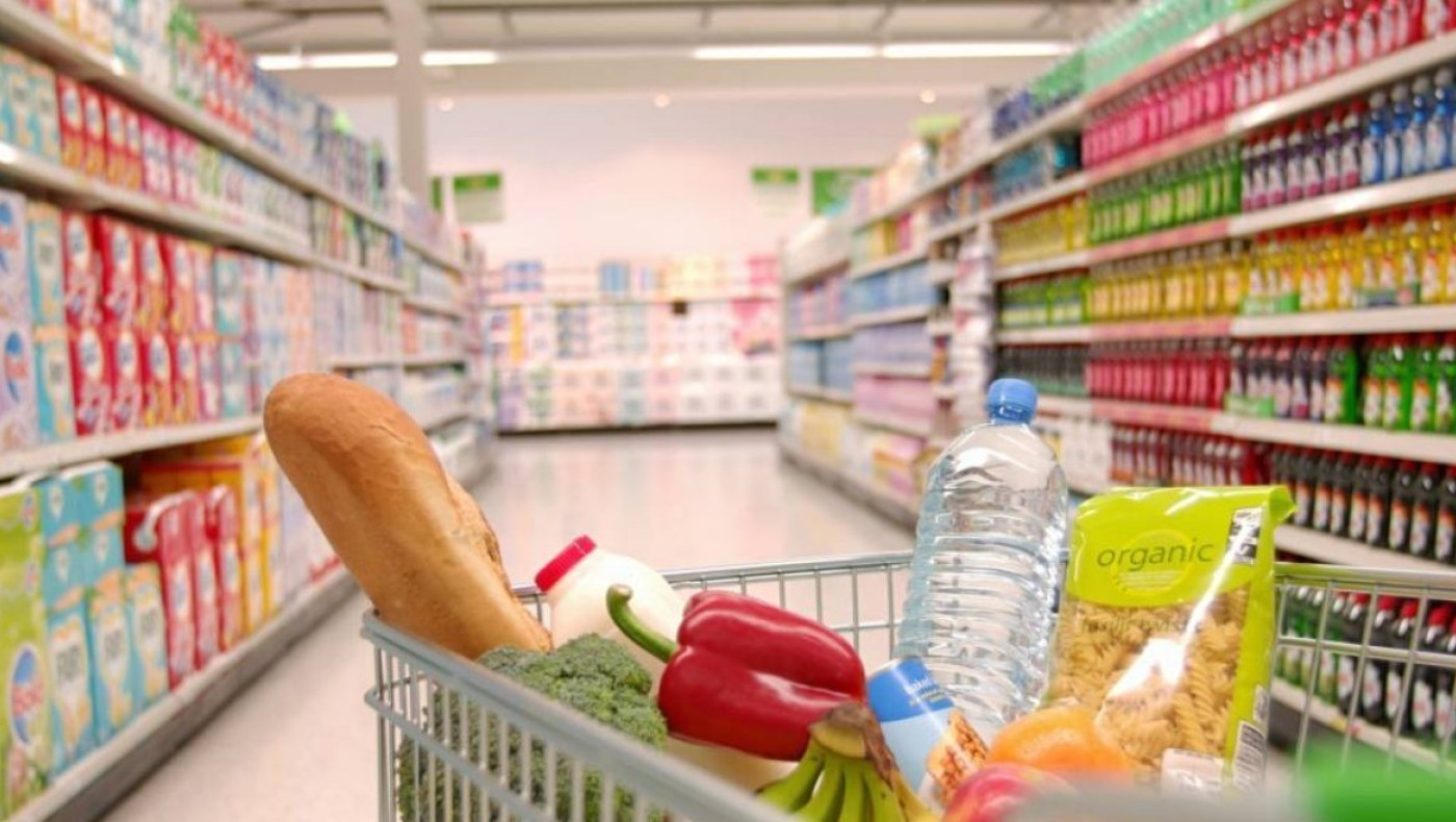 Ανοιχτά τα σούπερ μάρκετ την Κυριακή