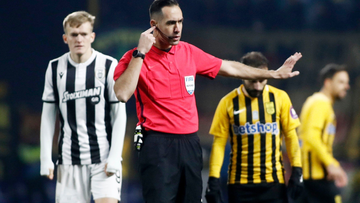 Οι πέντε αγαπημένοι παίκτες του διαιτητή Παπαπέτρου