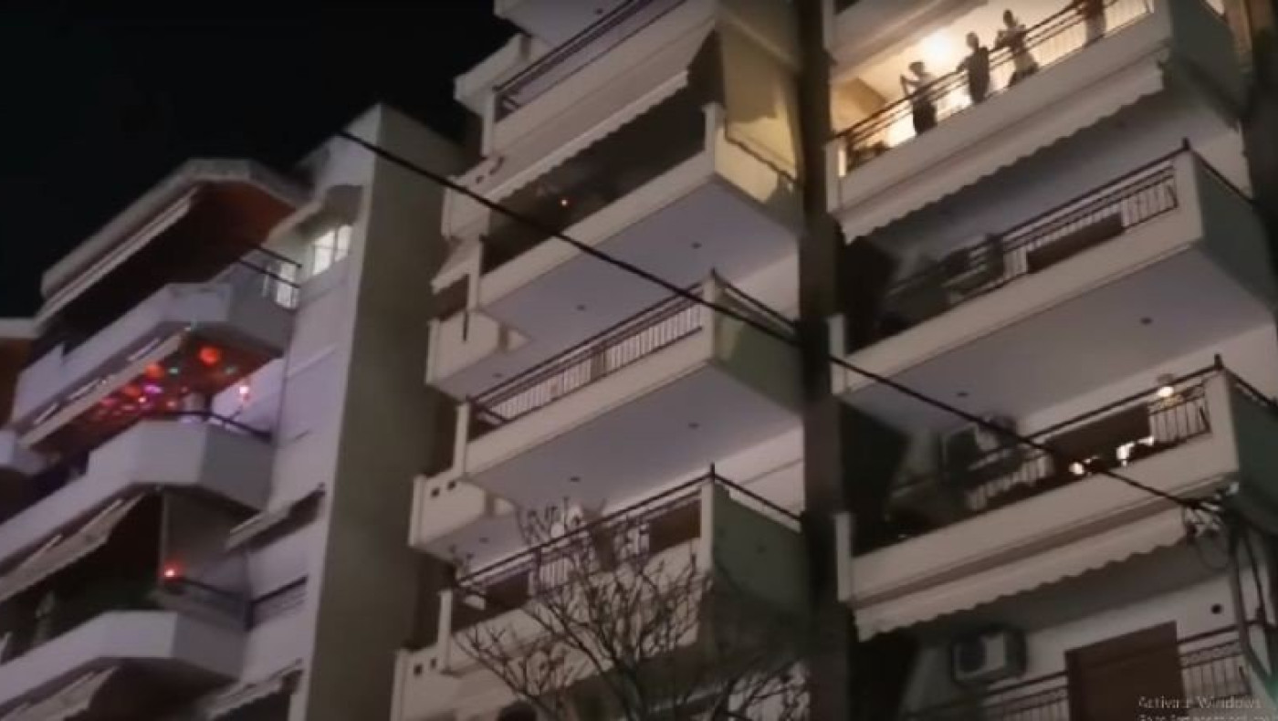 ﻿Εύοσμος: Πάρτι με Λένα Ζευγαρά και ζεϊμπέκικο της Ευδοκίας