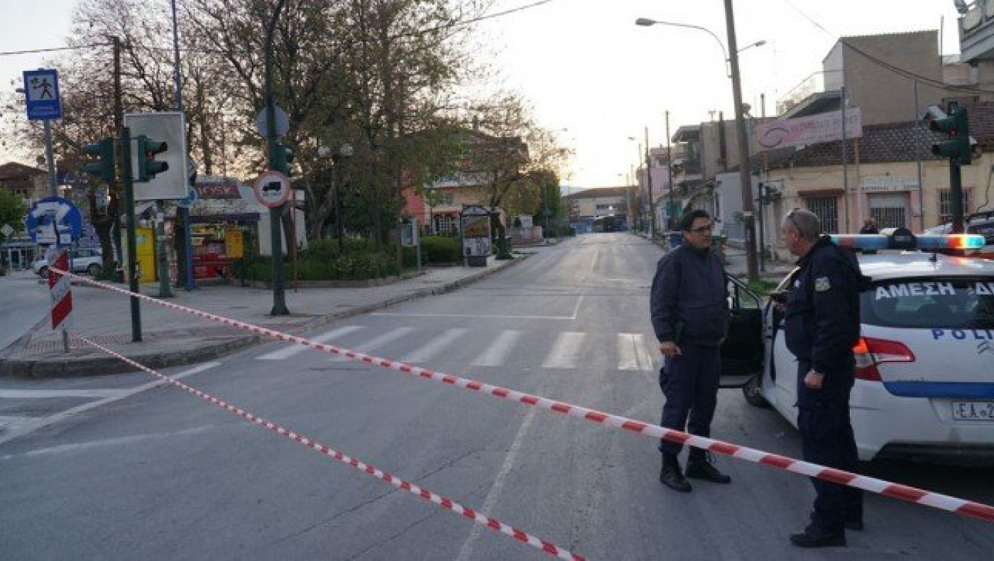 Κορωνοϊός: Τσιόδρας και Χαρδαλιάς μεταβαίνουν εσπευσμένα στη Λάρισα