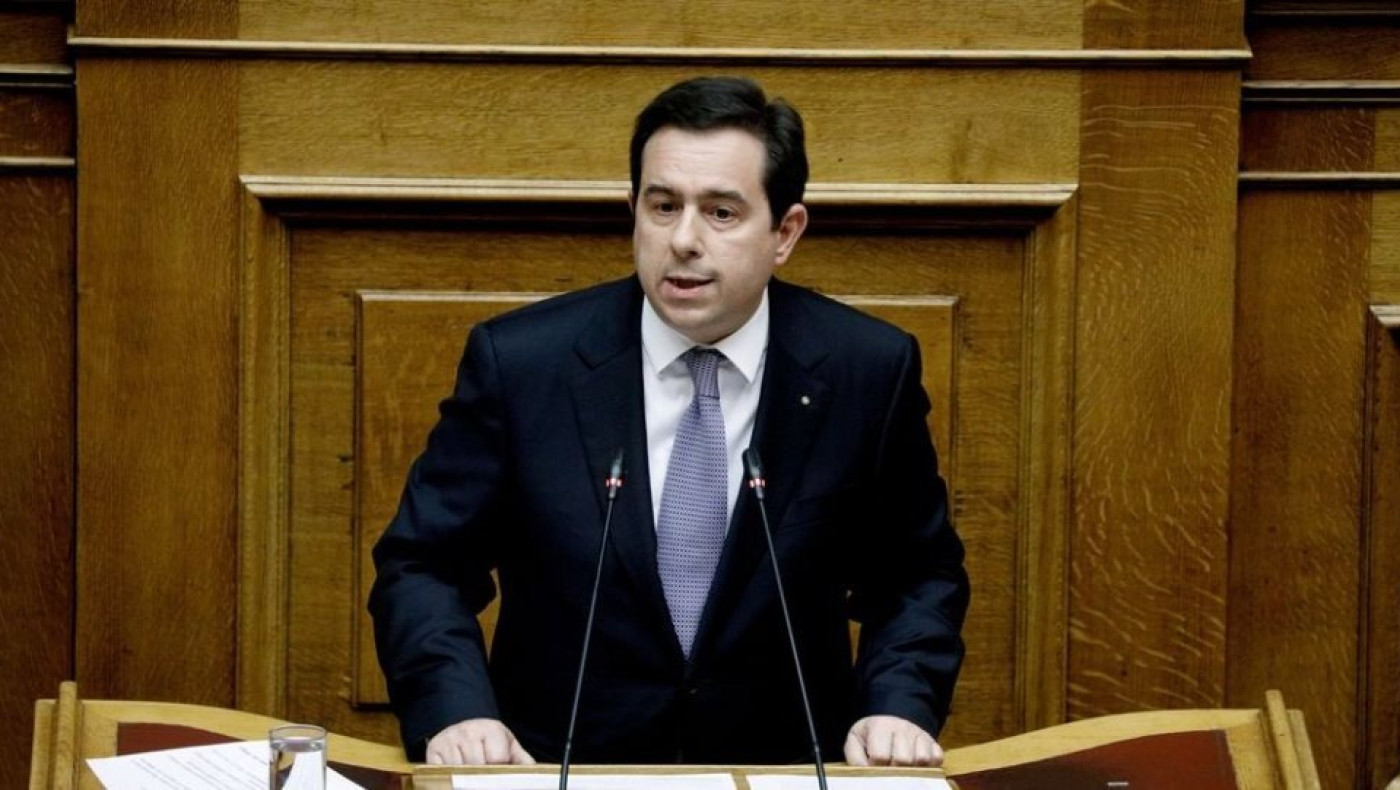 Μηταράκης: «28 τα κρούσματα σε δύο δομές μεταναστών»