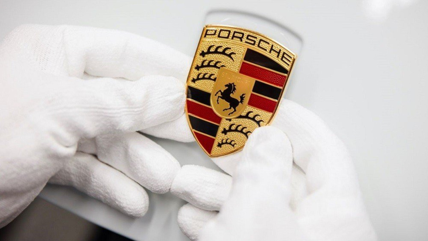 Bonus χιλιάδων ευρώ για τους υπαλλήλους της Porsche!