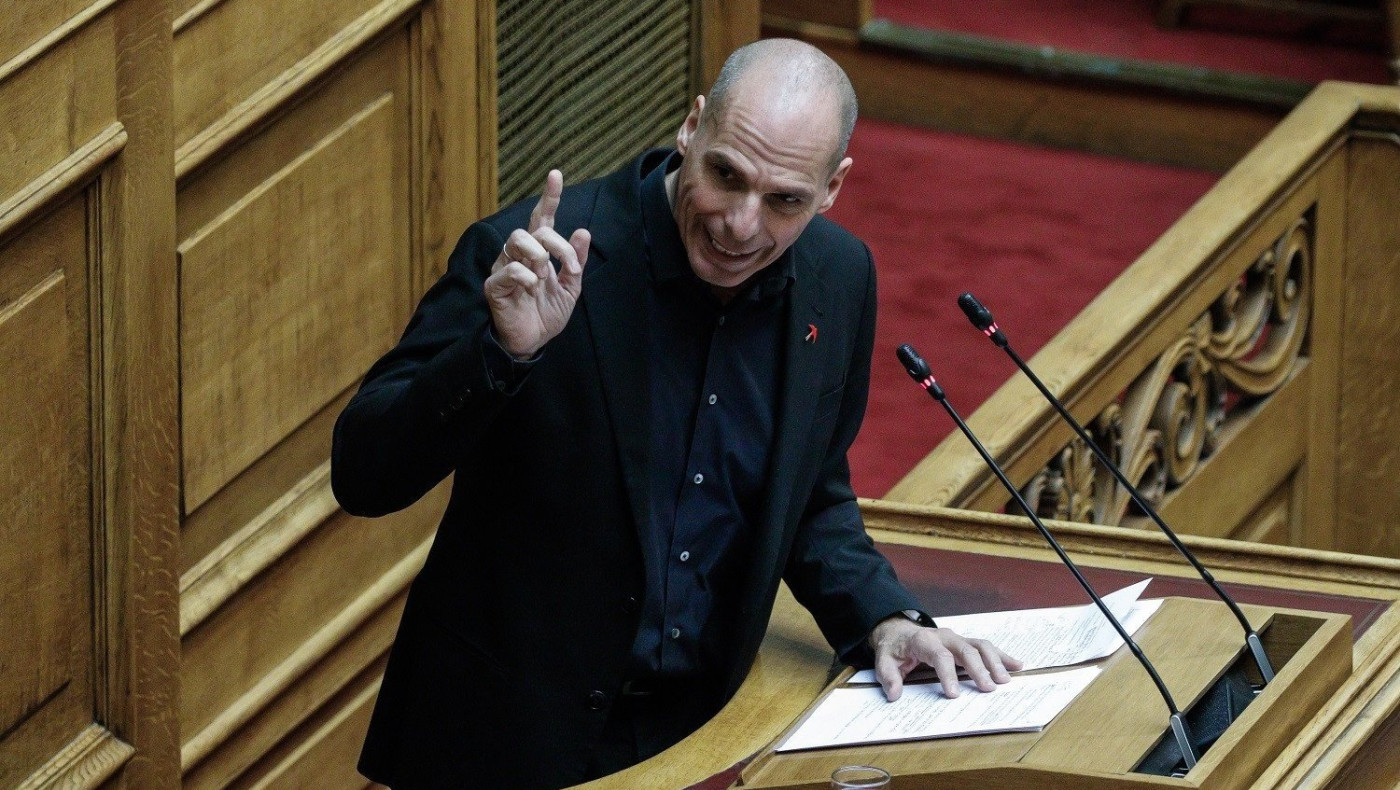 Απάντηση Βαρουφάκη στα περί σπασίματος της καραντίνας