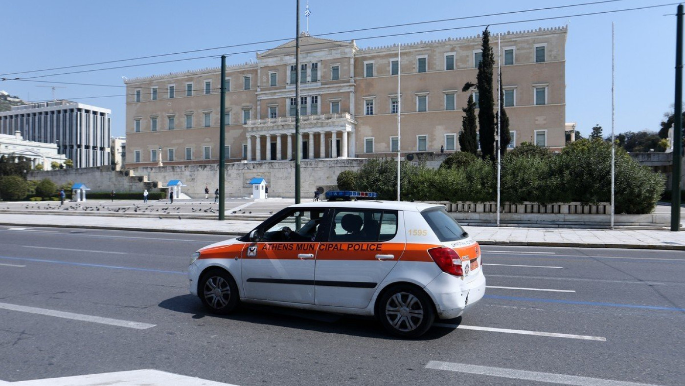 Πότε ανοίγουν καφέ, ξενοδοχεία, αθλητικές εγκαταστάσεις