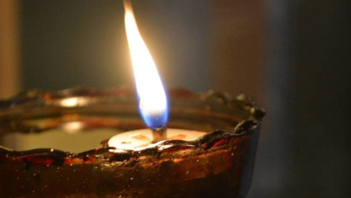 Γυναίκα πήδηξε τα κάγκελα νεκροταφείου για να πάει στο παιδί της στην Πάτρα