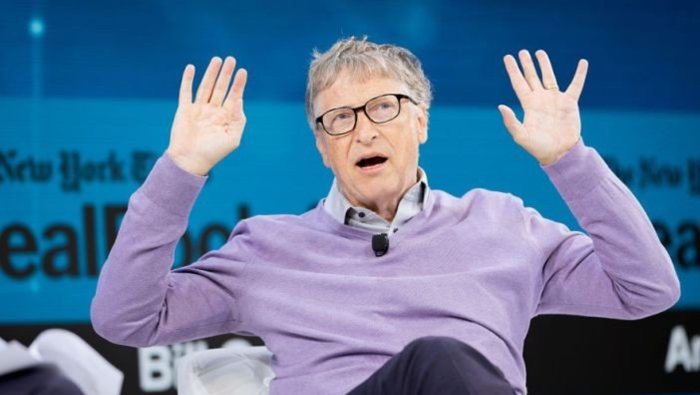 Γκέιτς: Δωρίζει σε φτωχούς την περιουσία του και κατακεραυνώνει τον Μασκ