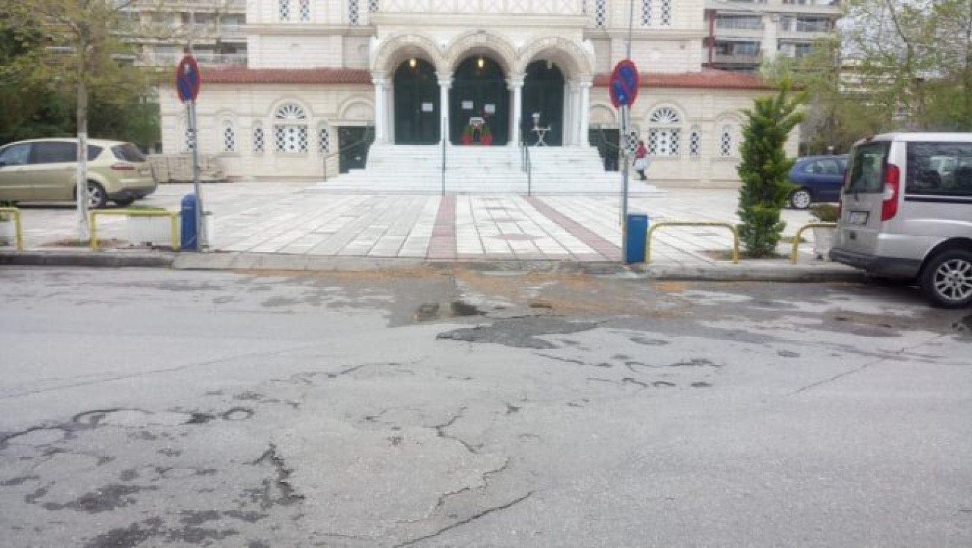 ﻿Πιο άδεια η Θεσσαλονίκη σήμερα, απρόβλεπτος ο καιρός