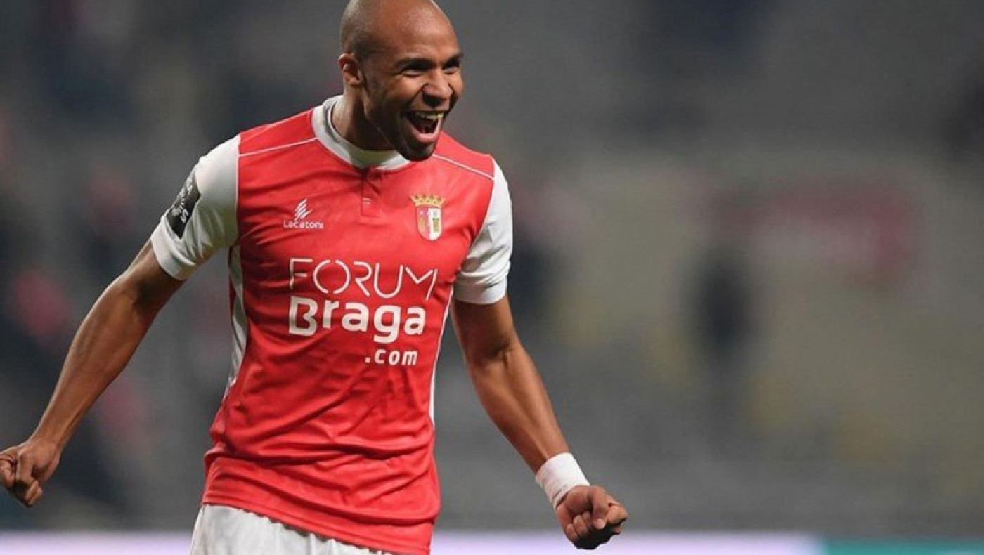 Εντουάρντο: «Εργα και ημέρες» με τον Φερέιρα προπονητή