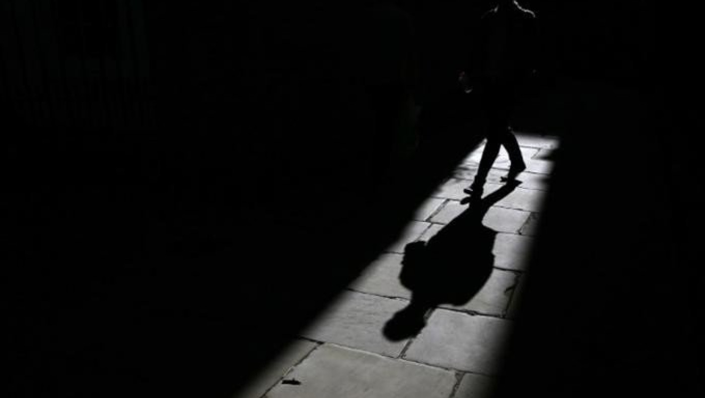 Τέλος στις θεωρίες συνωμοσίας: «Δεν δημιουργήθηκε από άνθρωπο ο κορωνοϊός»