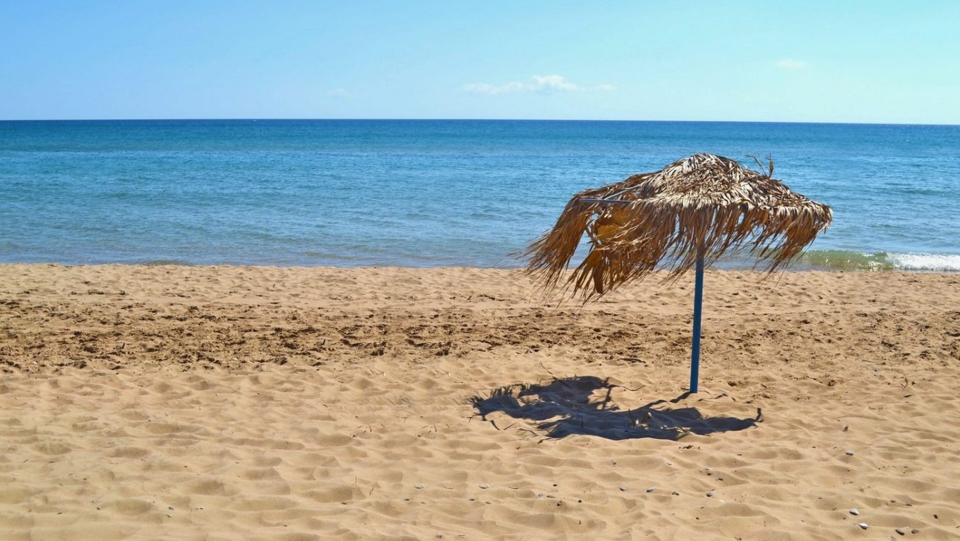 Εξασθένιση του κορωνοϊού κατά 70% το καλοκαίρι προβλέπει μελέτη του ΑΠΘ