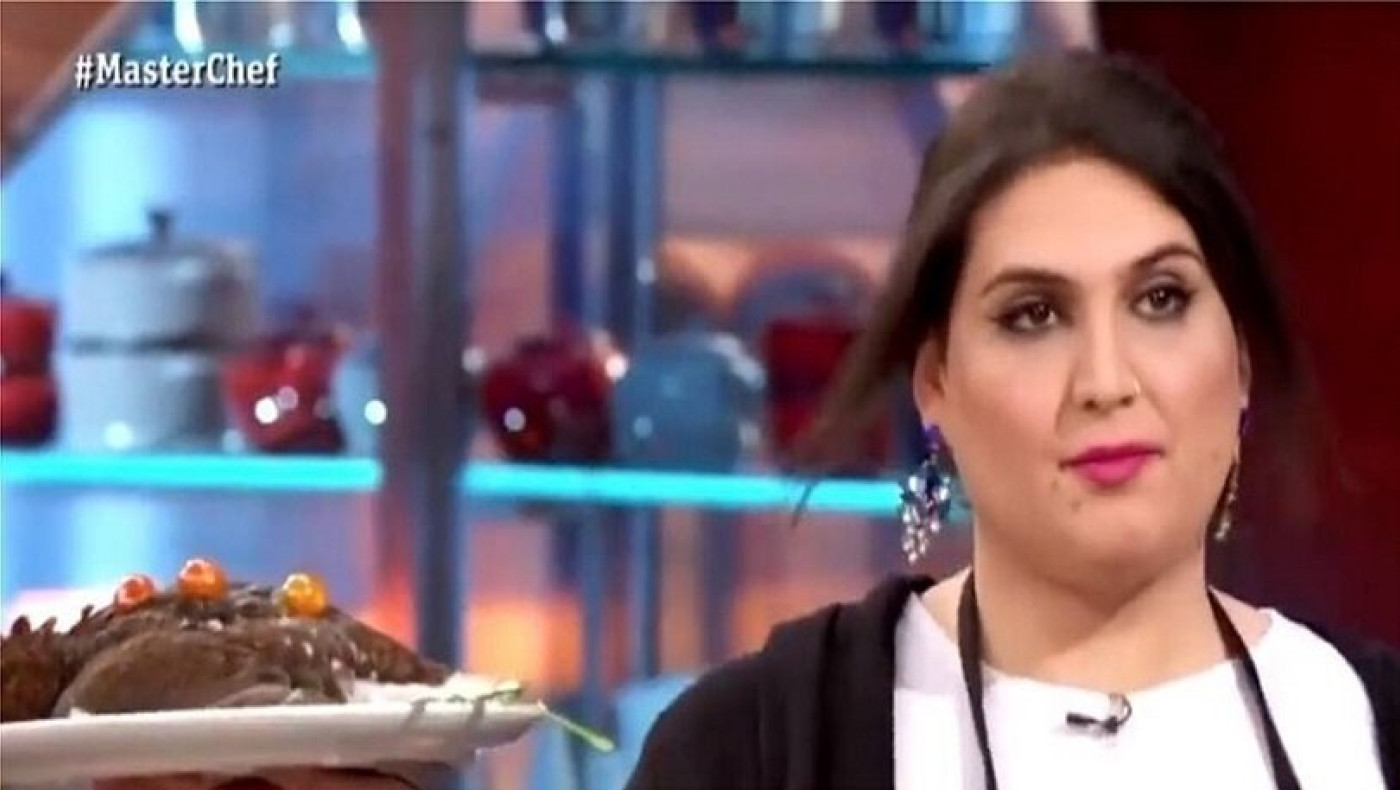 ΣΟΚ: Σέρβιρε πεθαμένο πουλί στους κριτές και την έδιωξαν!