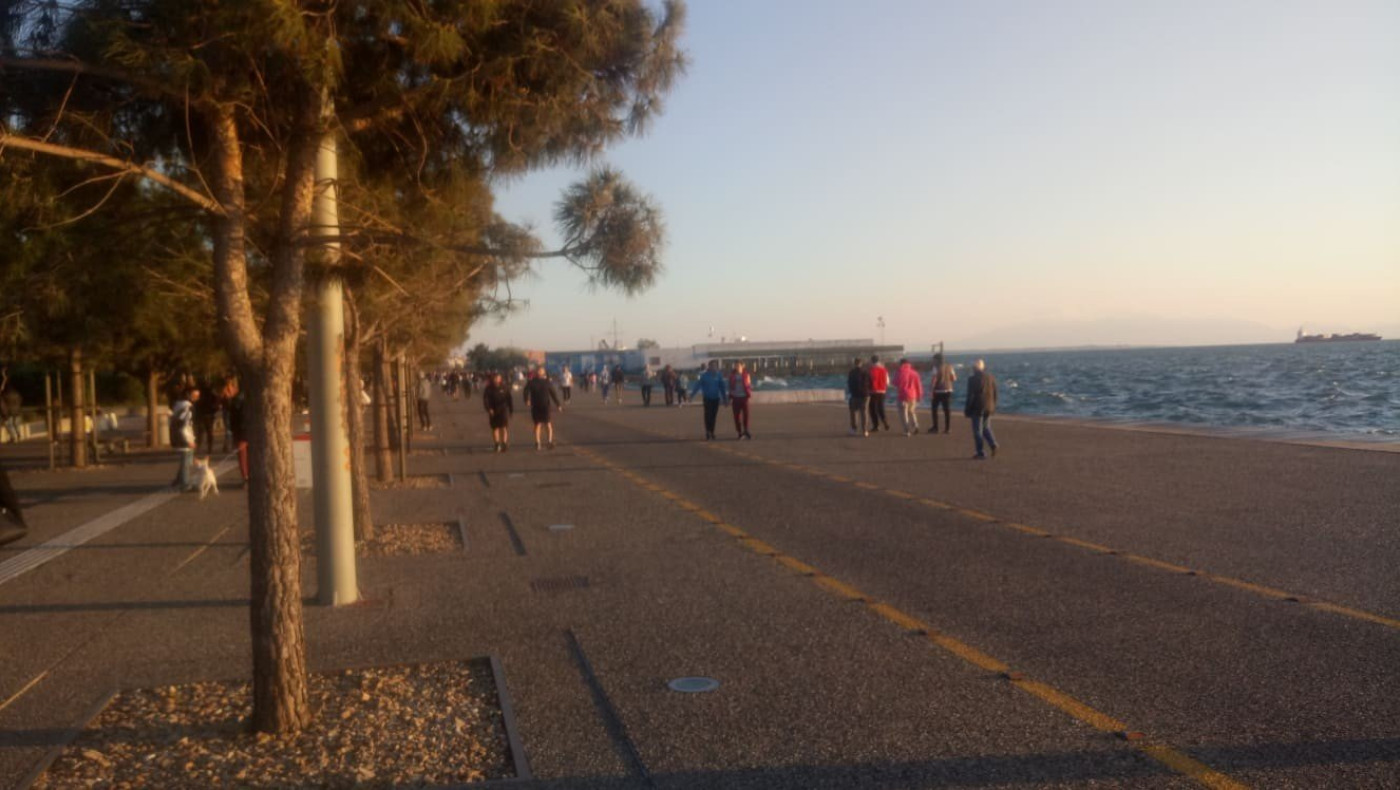 Η Νέα Παραλία βρίσκει τους ρυθμούς της