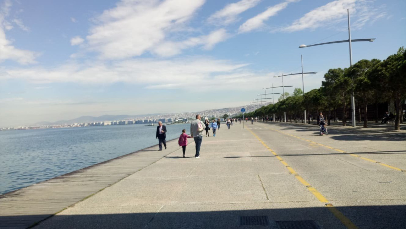 Ήπια κινητικότητα στη Νέα Παραλία