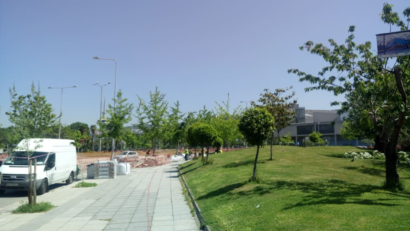 Ολοκληρώνονται τα έργα ανάπλασης στην παραλιακή κοντά στο Δημαρχείο Θεσσαλονίκης