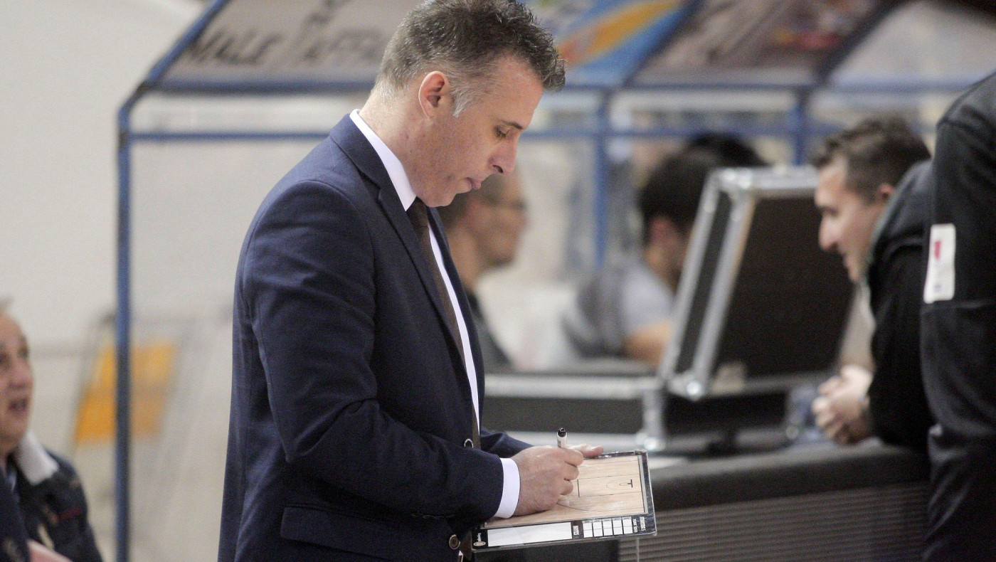 Ο Μέξας τσεκάρει την αγορά