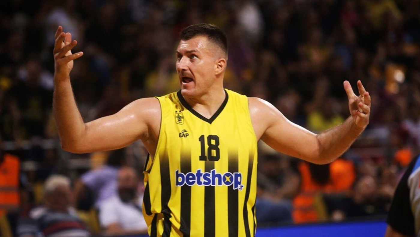 Ο Ντραγκίσεβιτς θυμήθηκε το «Κλέανθης Βικελίδης»!