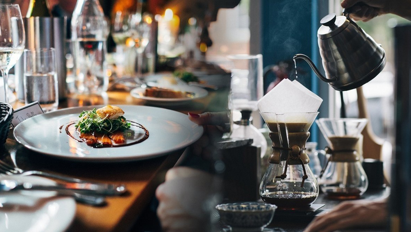 Ο κύβος ερρίφθη: Ανοίγει η εστίαση από 25 Μαΐου