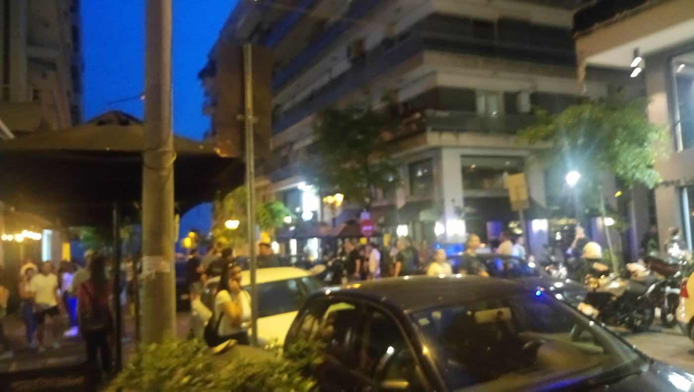Θεσσαλονίκη: Κόσμος στην Καρόλου Ντιλ, συστάσεις από την Αστυνομία
