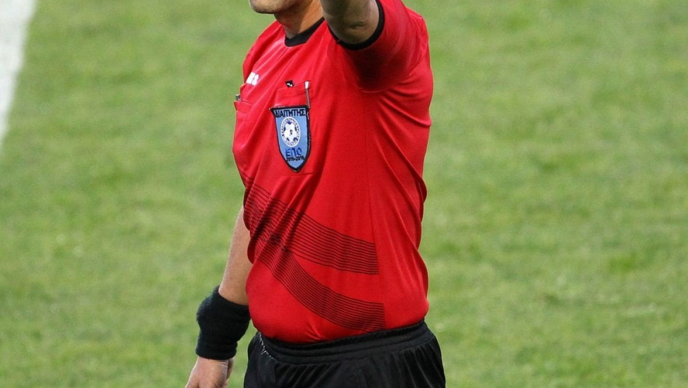 «Αξιοι οι Ελληνες διαιτητές, ας τους αφήσουν οι παράγοντες»