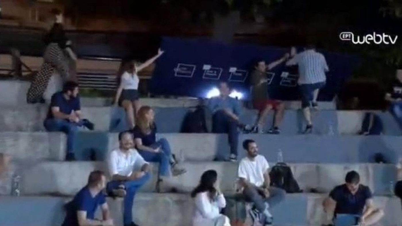 O Τσίπρας είπε «Μητσοτάκης» κι έπεσε ένα ταμπλό: «Δε θα ξαναπώ κακές λέξεις!»