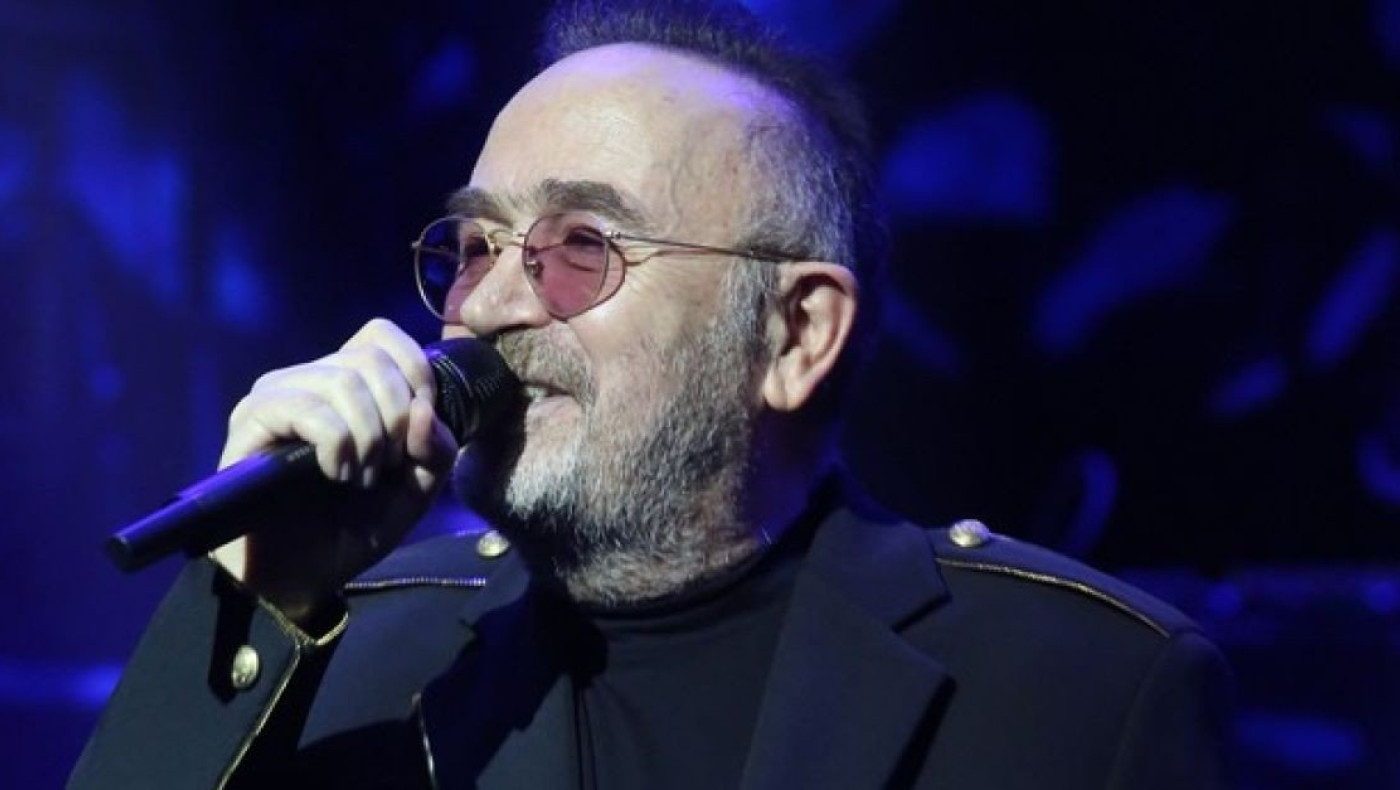 Σταμάτης Γονίδης:  Backstage φωτογραφίες από το νέο του video clip