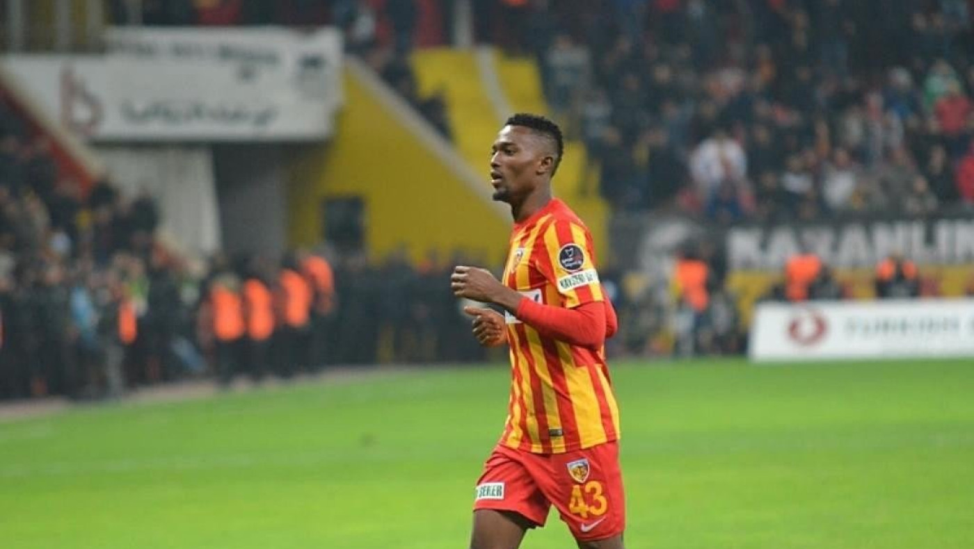 «Ο ΠΑΟΚ δίνει 6 εκατομμύρια για Μενσά»