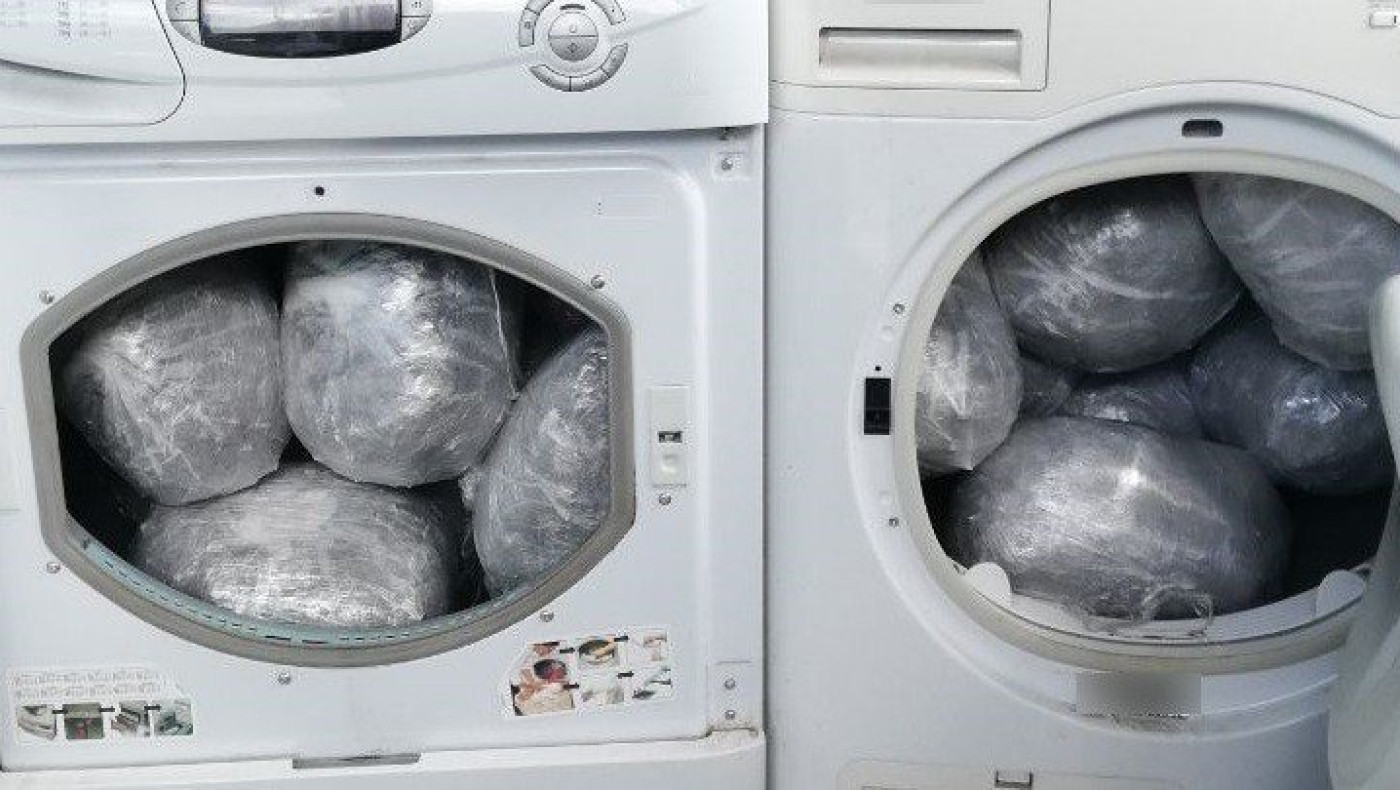 Ναρκωτικά σε στεγνωτήρια έκρυβαν γυναίκες στη Θεσσαλονίκη