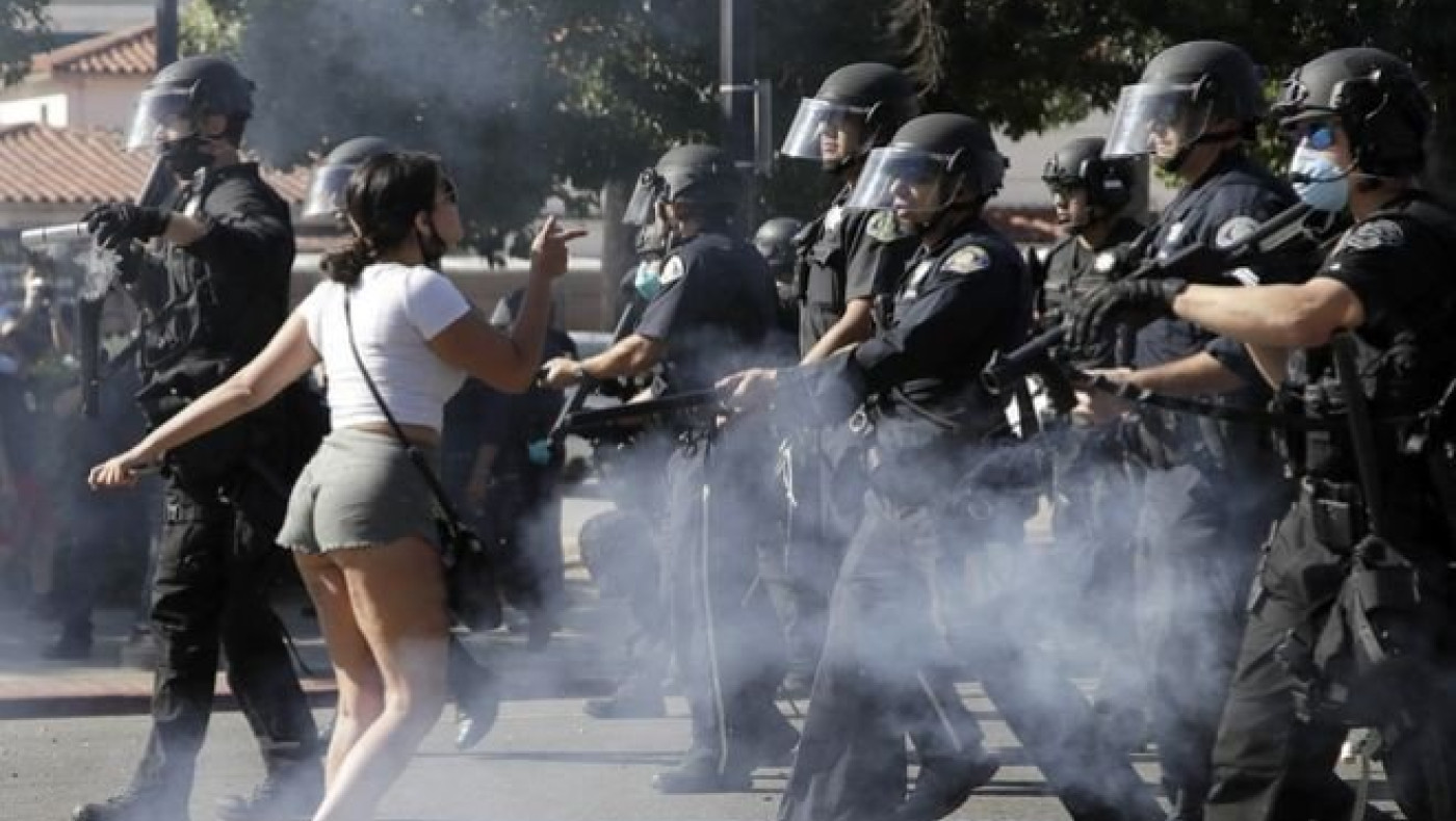 Τζόρτζ Φλόιντ: Πεδίο μάχης πάνω από 20 πόλεις μετά τη δολοφονία