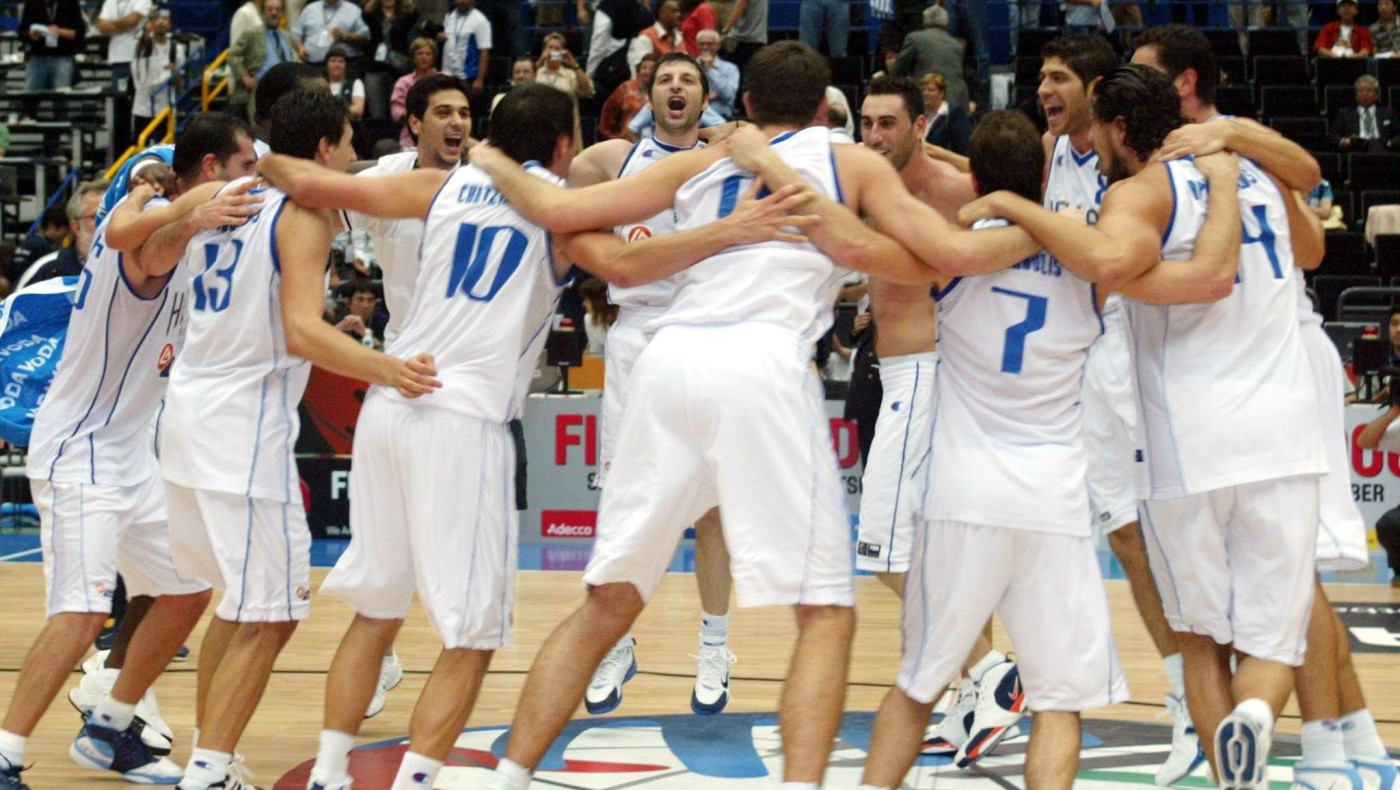 FIBA: Η ελληνική Dream Team της 20ετίας
