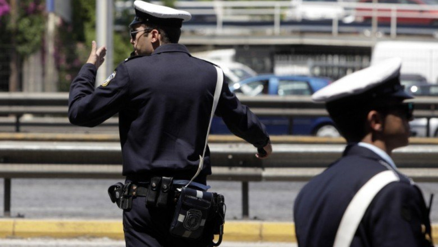 Έλεγχοι τροχαίας για αυτοκίνητα που κινούνται στη ΛΕΑ