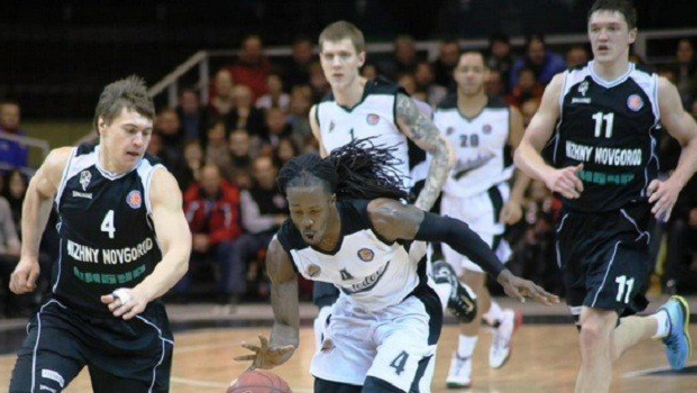 Δυσκολεύτηκε η Νίζνι