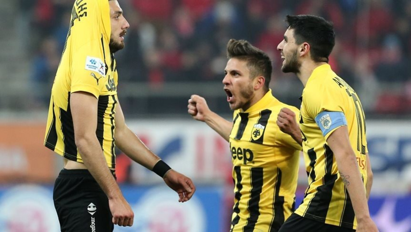 Όρθια η ΑΕΚ παρά το σπρώξιμο του Λαμπρόπουλου! (video)