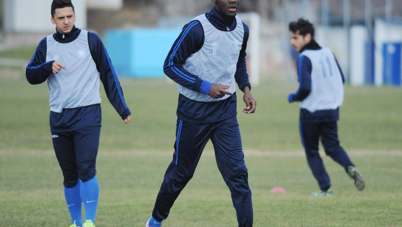 Τι ισχύει με Μπάμπα! 