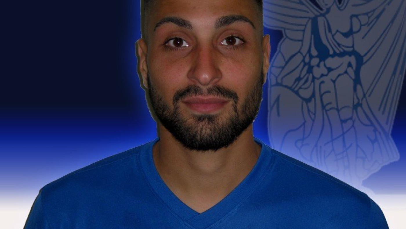 Πήρε και Καρακώστα στο... φινάλε