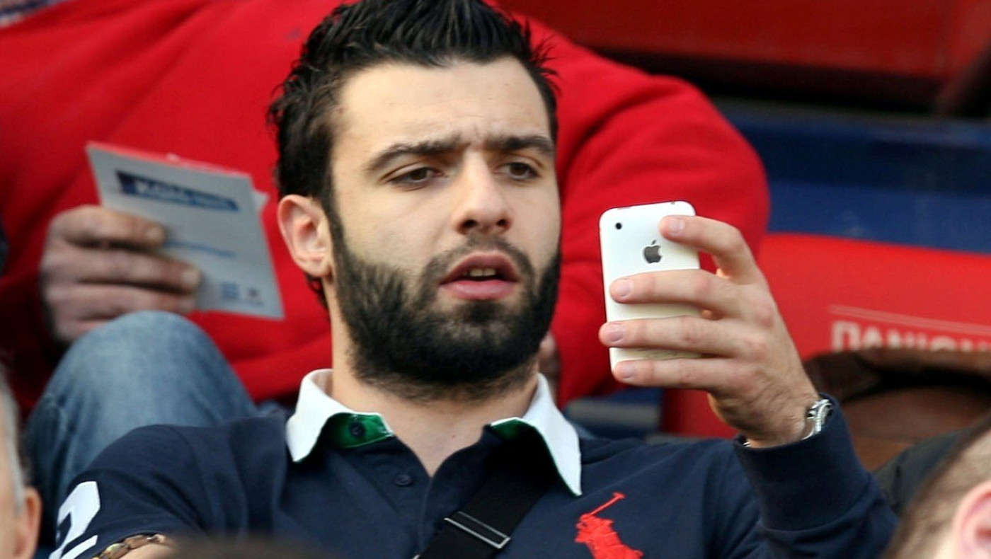 Με τον Τζαβέλλα τι θα γίνει;