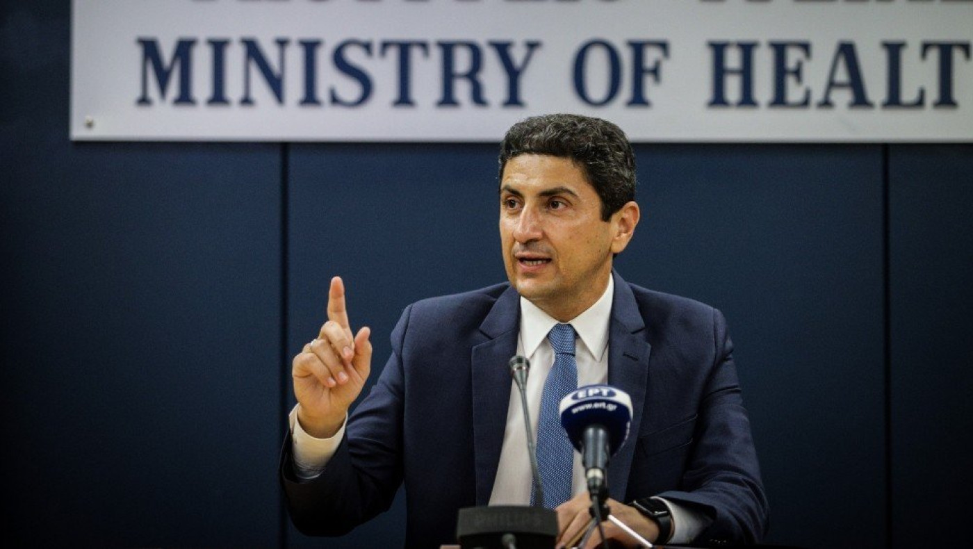 Ο Αυγενάκης άντεξε, θα αντέξει και ο νόμος του;