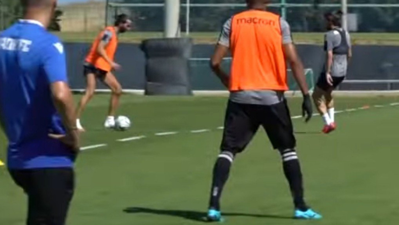 Ανχελ Κρέσπο: Παρών στην προπόνηση