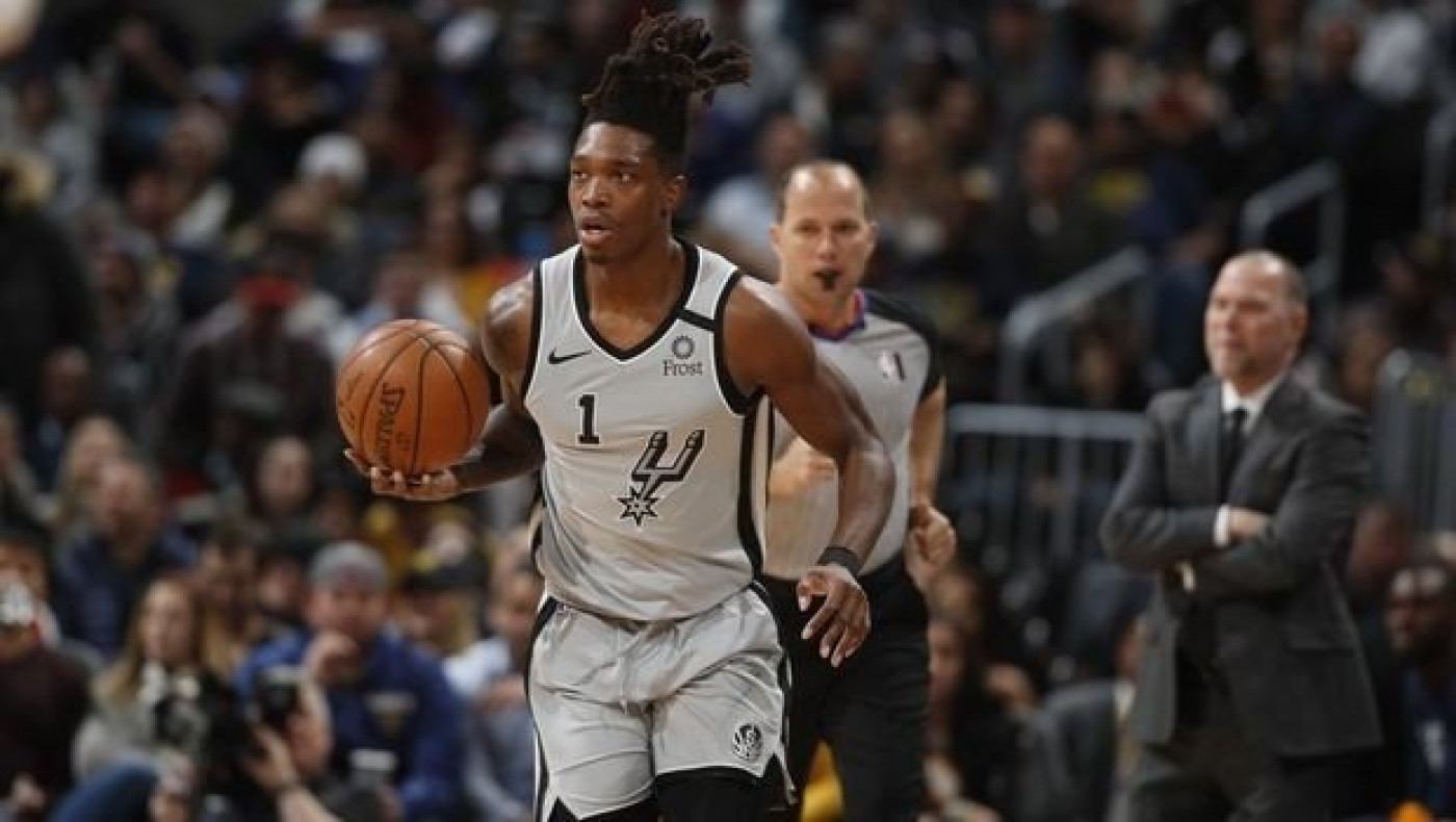 Λόνι Γουόκερ: «Υπήρξα θύμα βιασμού και σεξουαλικής κακοποίησης»