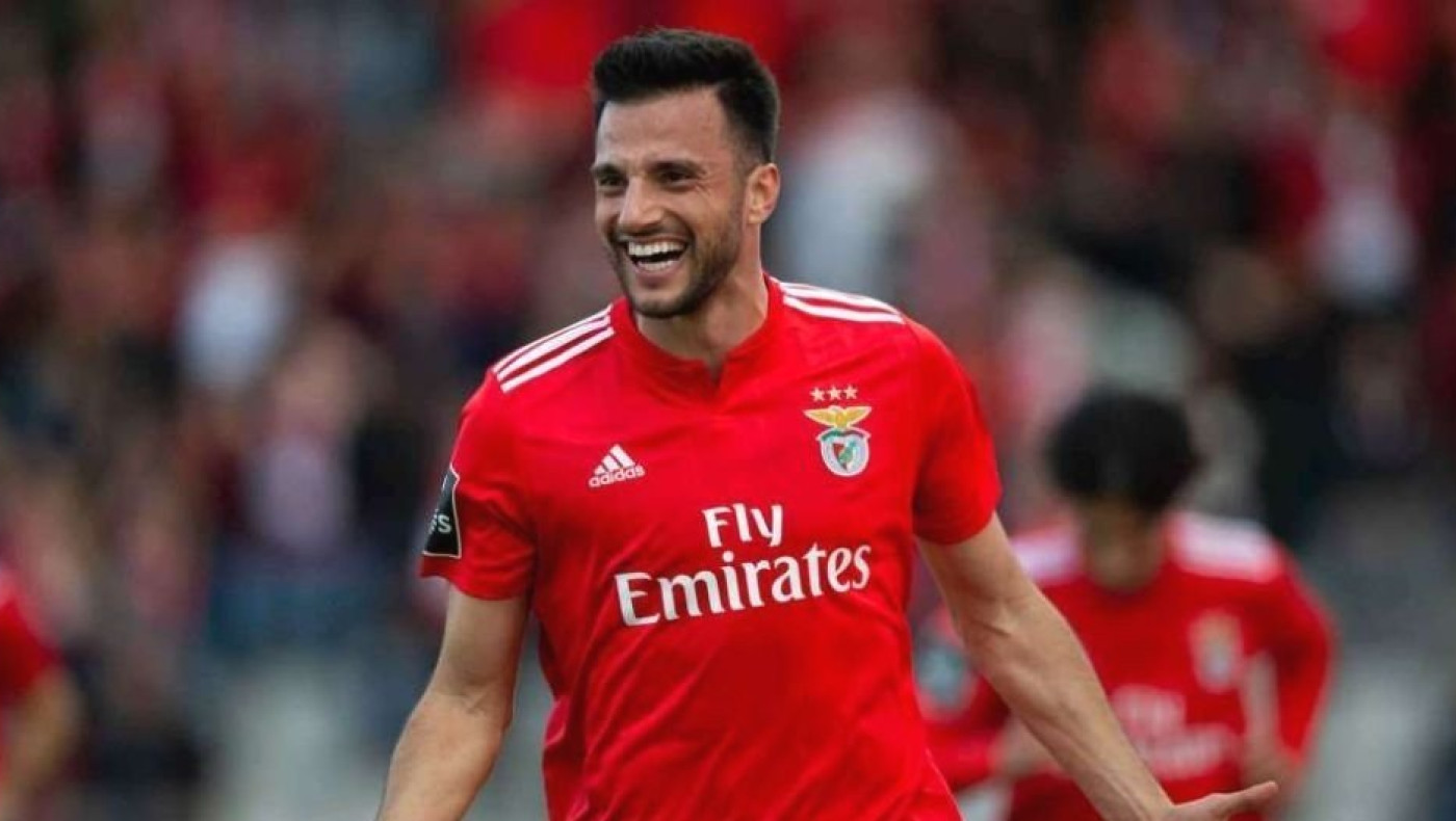 O υποψήφιος πρόεδρος της Μπενφίκα προσκάλεσε τον Σάμαρη να μείνει!