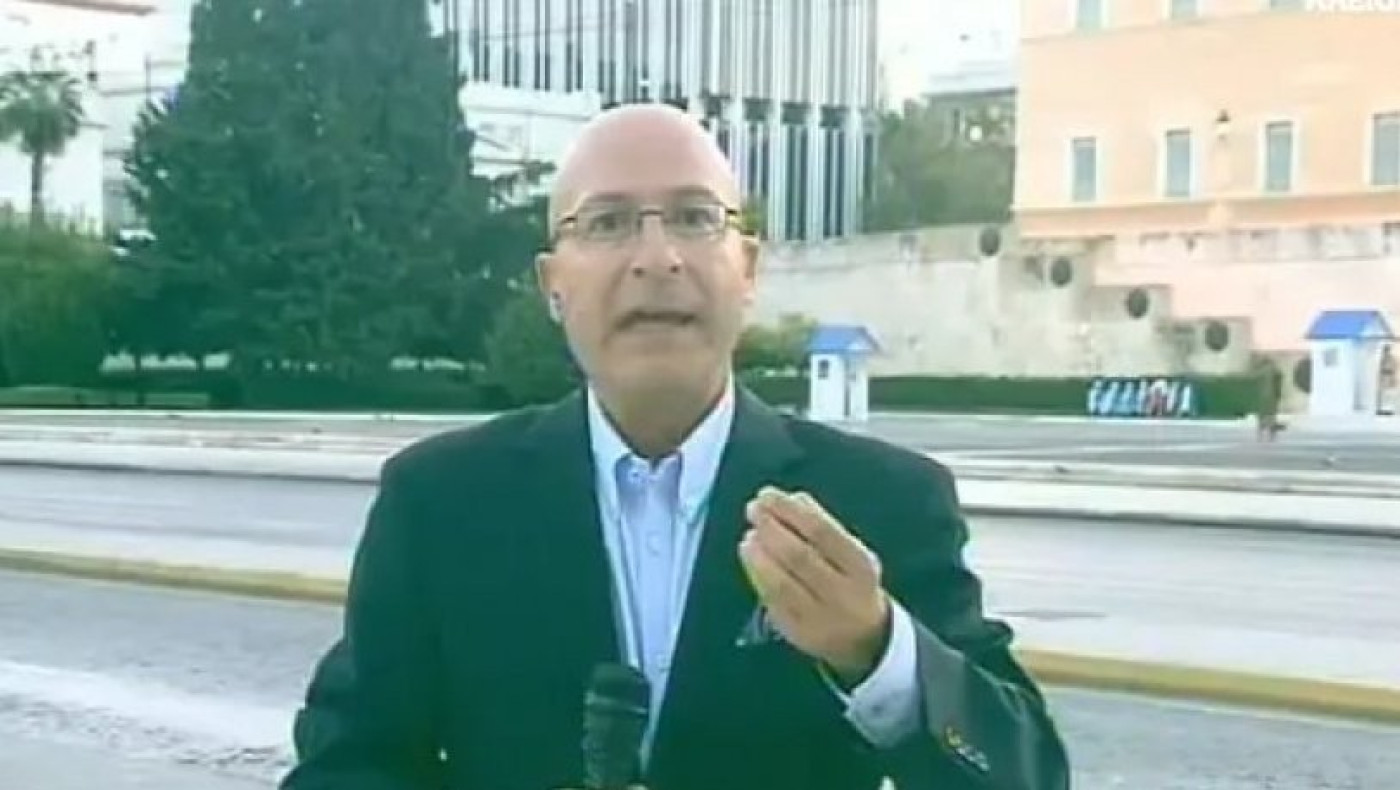 Τα... χρειάστηκε on air ο Τσελίκας- Κόντεψε να πνιγεί με «υποβρύχιο» (vid)