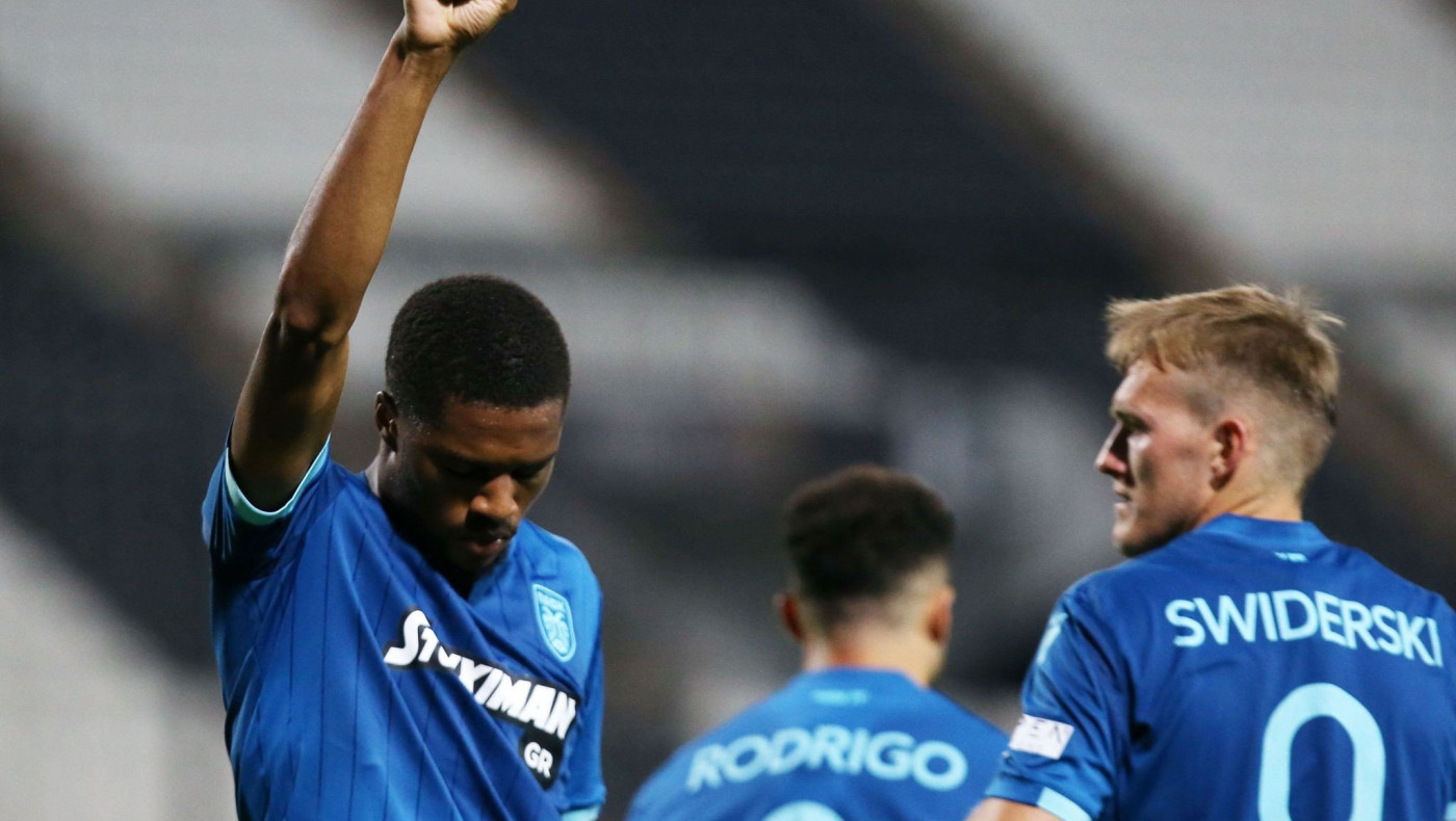 Ο πανηγυρισμός του Άκπομ και οι… Μαύροι Πάνθηρες