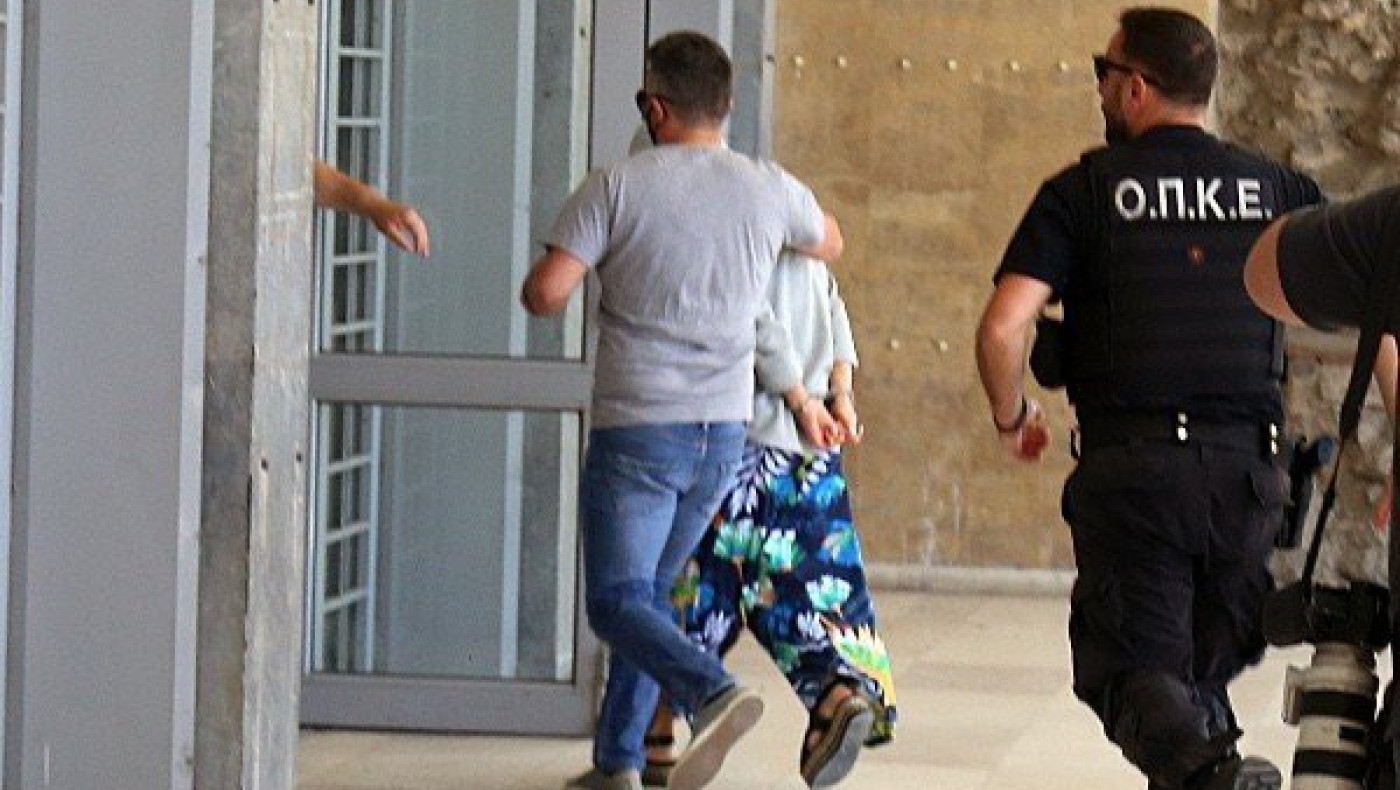 Στον ανακριτή η 33χρονη, πήρε παράταση για να απολογηθεί