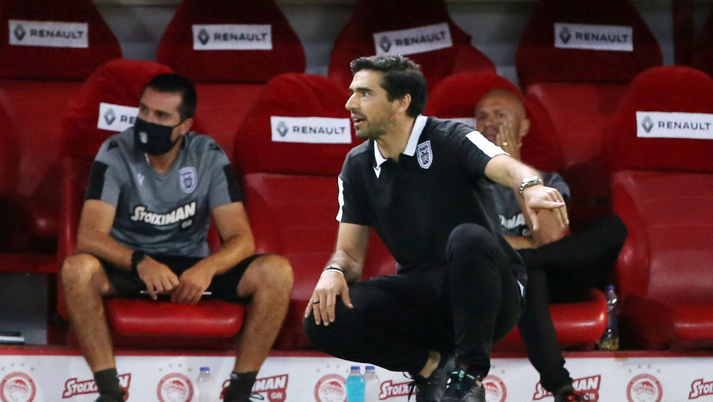 Μόνο ο Μαρτίνς θα πετούσε έξω τον Τζόλη!