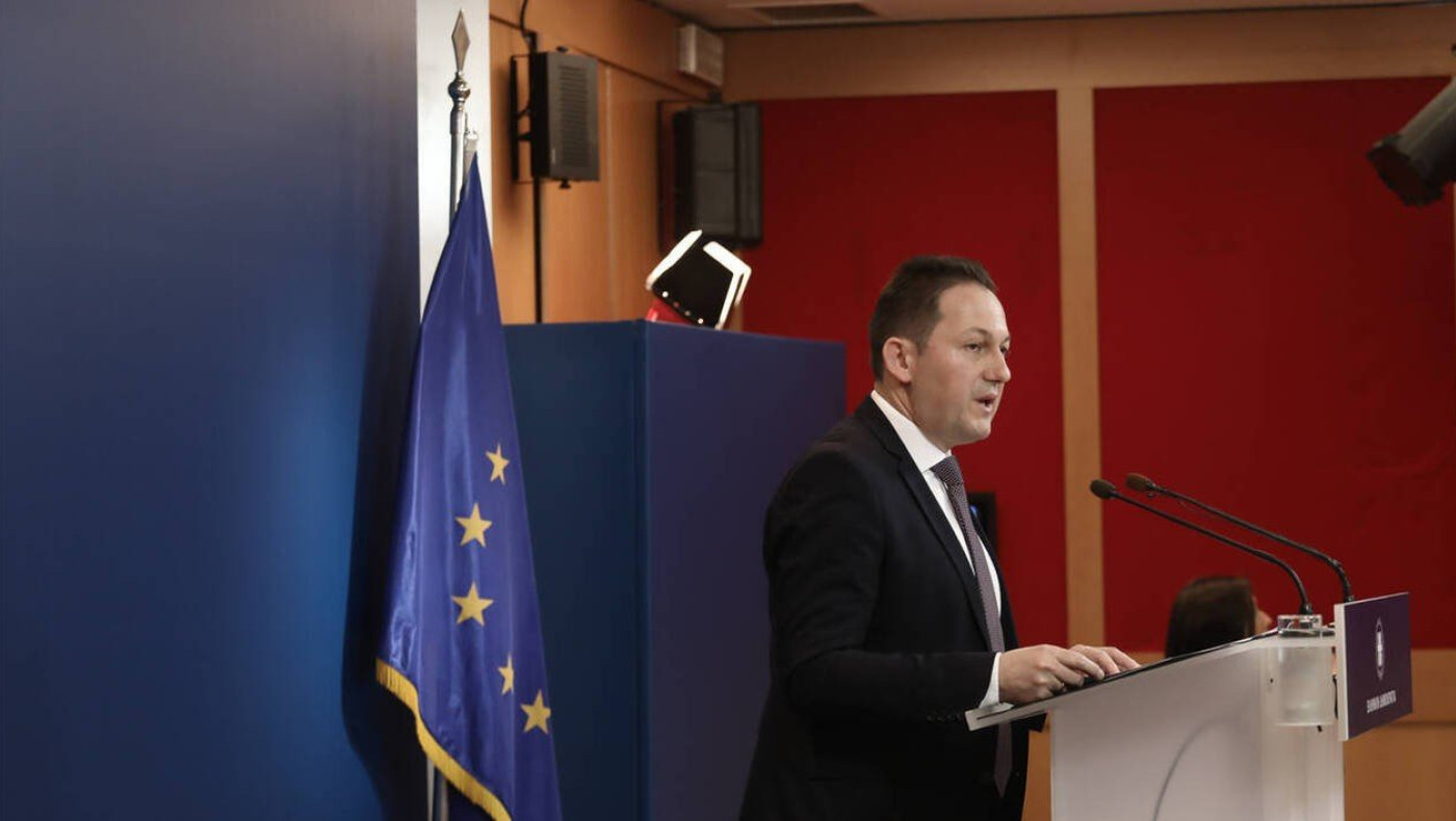 Πέτσας: Τα νέα μέτρα που αποφασίστηκαν για τον κορωνοϊό