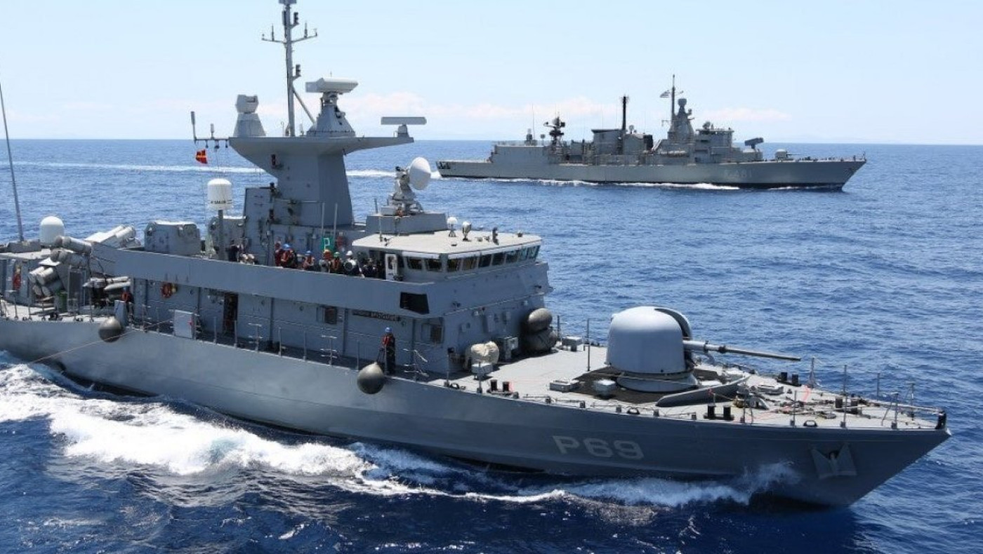 Τουρκικά πλοία νότια της Κρήτης, παρακολουθεί η Ελλάδα