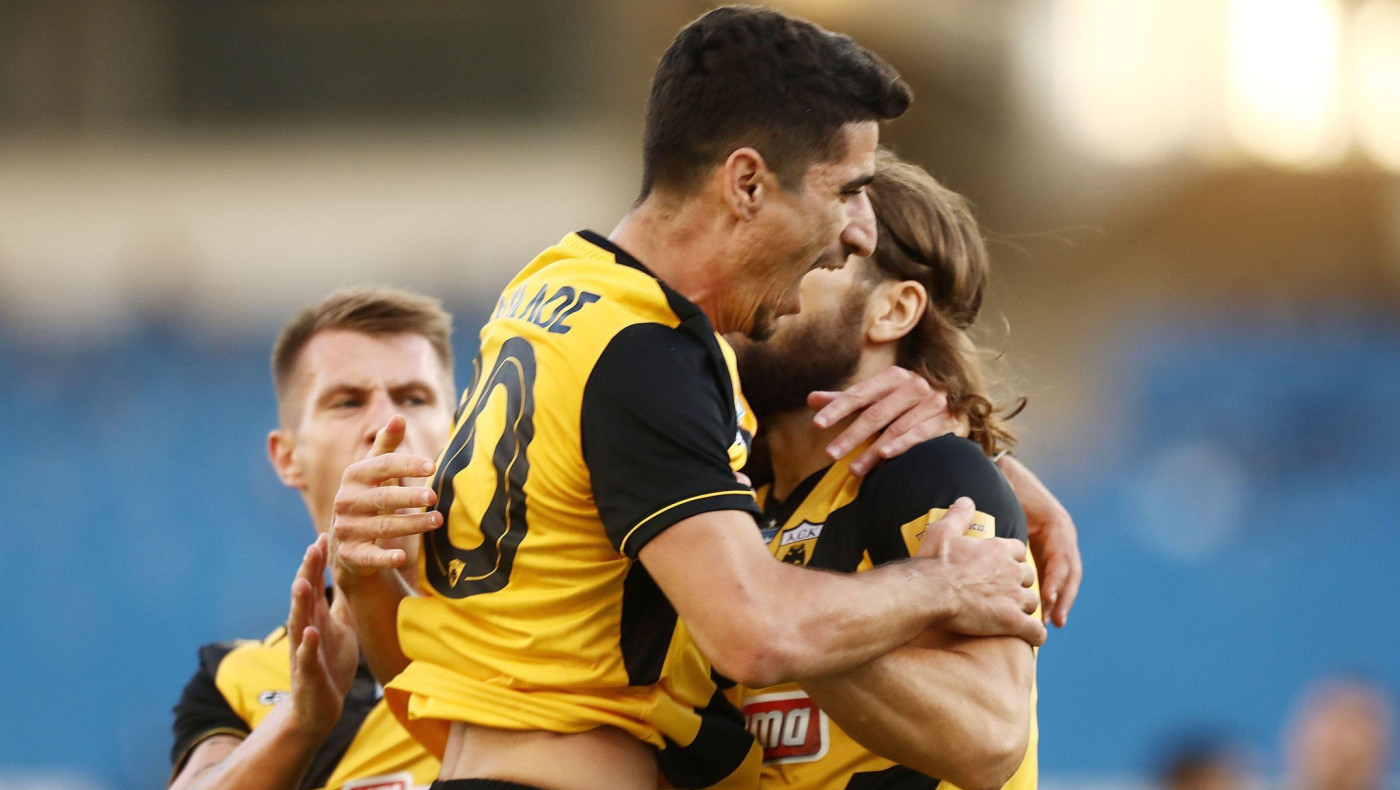 Μεγάλη νίκη για ΑΕΚ, εκμεταλλεύτηκε τα λάθη του Παναθηναϊκού!