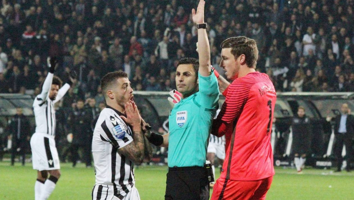 Η ΚΕΔ έκανε το θαύμα της: Ο Κομίνης στους πίνακες ως παρατηρητής