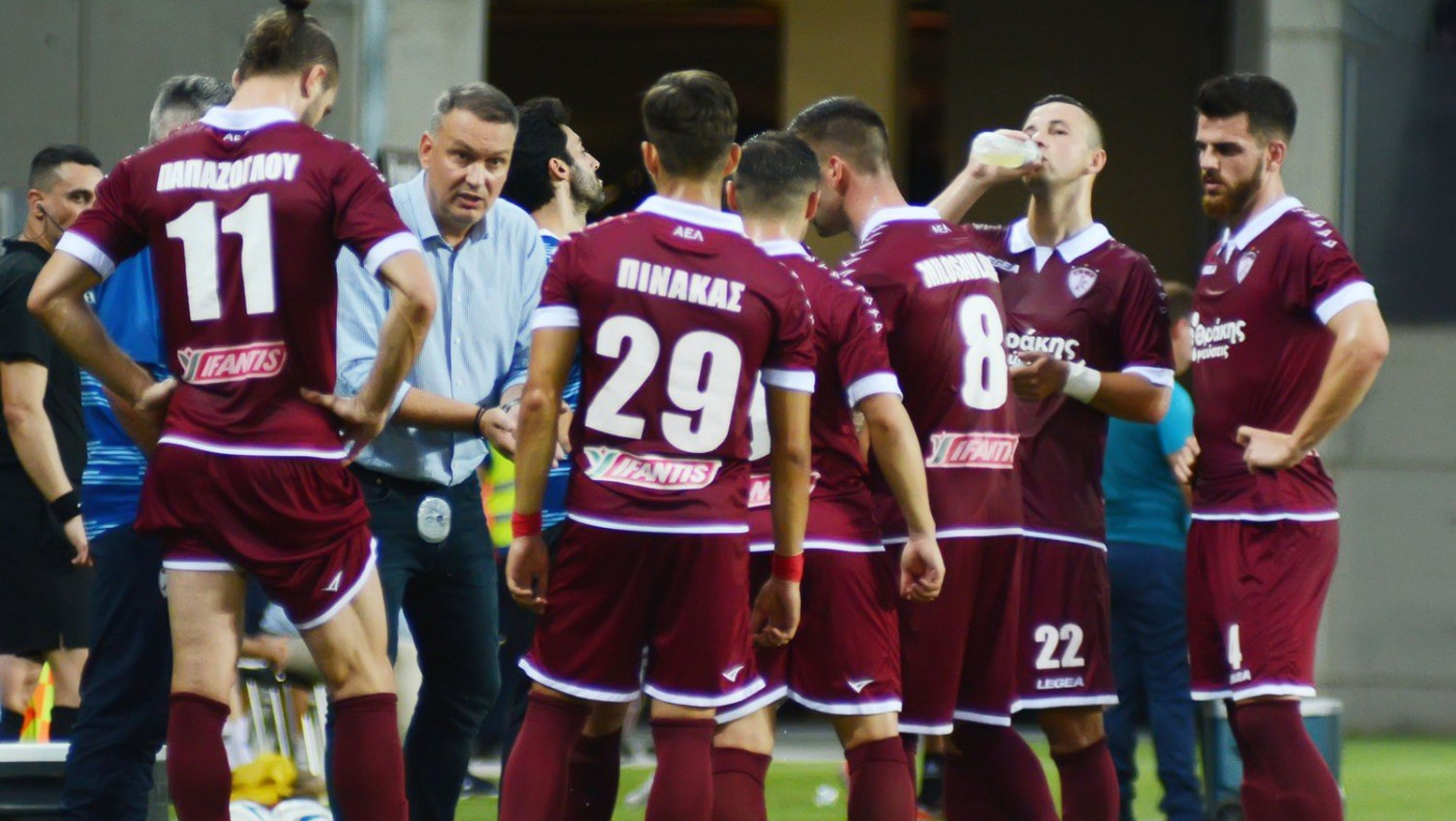 «Ψαλίδι» 15% από Κούγια στους ποδοσφαιριστές η ΑΕΛ